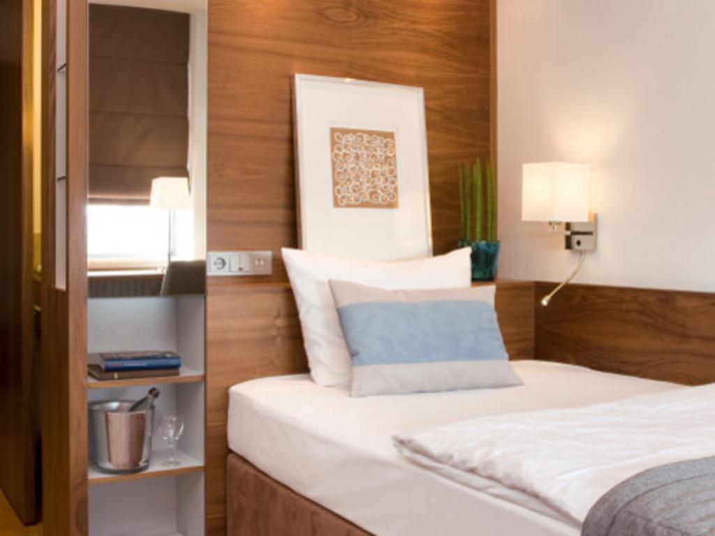 Golden Tulip Berlin Hotel Hamburg Værelse billede