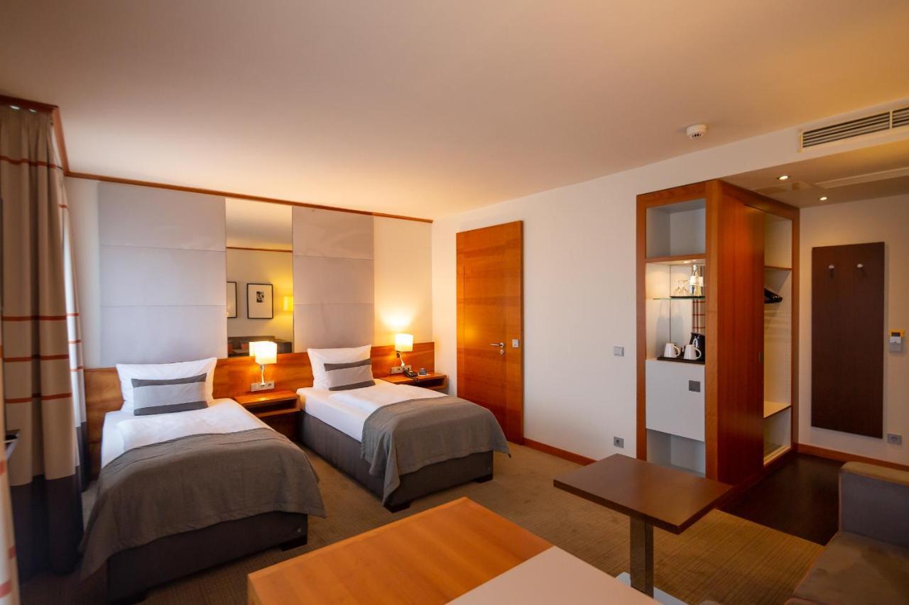 Golden Tulip Berlin Hotel Hamburg Eksteriør billede